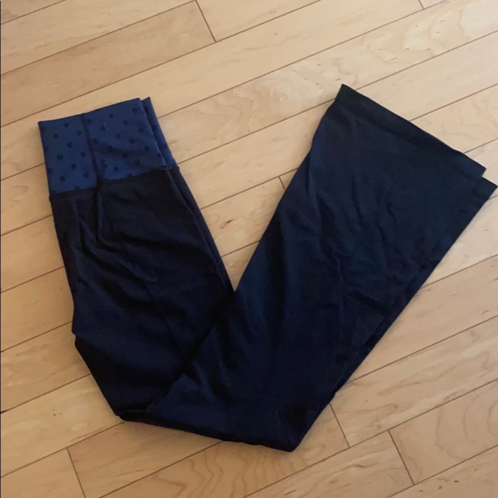 Lululemon flare leggings size 4